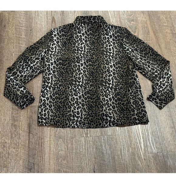 Vnitage Lauren Lee Womens Sz 8 Short Sleeve animal print Button Up career Blouse - Picture 2 of 8